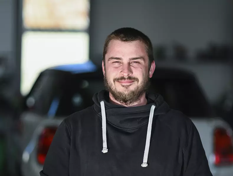 P90455965_highRes_racing-mimi-evo-2022