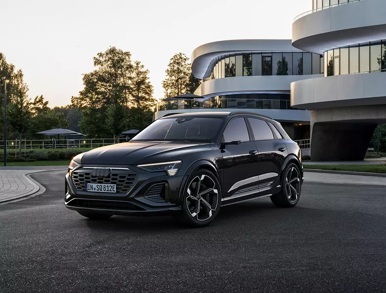 Audi SQ8 e-tron quattro