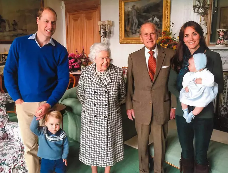 regina-elisabeta-william-si-kate-2