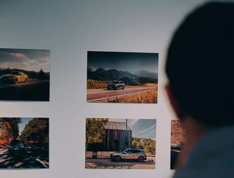 P90478719_highRes_bmw-photocamp-2022-g