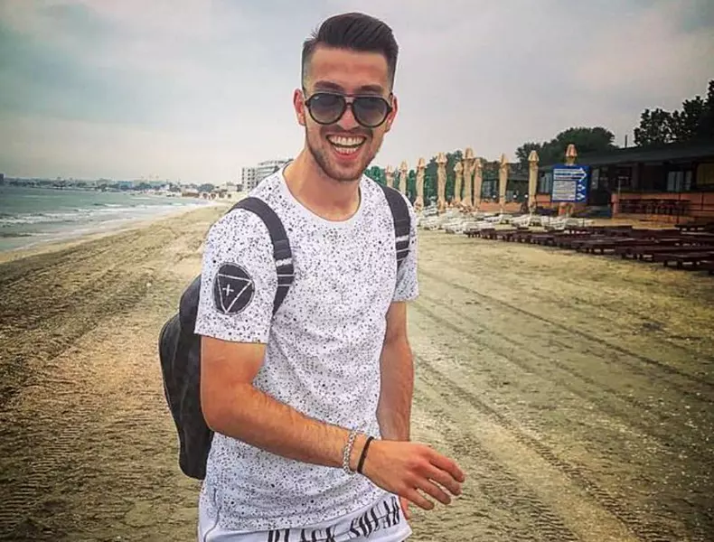 19225427812623462252326729168531585530048n-e1563981560713-1