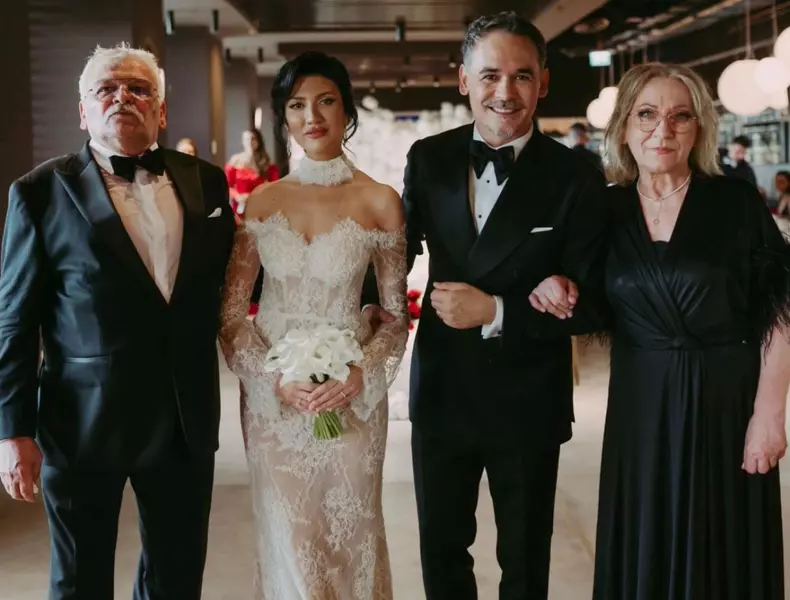 imagine-rara-cu-parintii-prezentatorului-tv_92205600-1