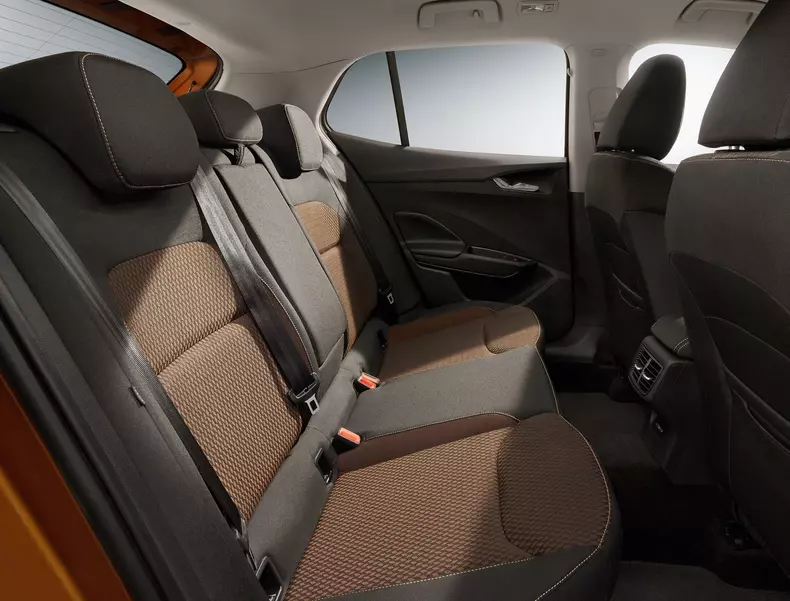 Skoda-Fabia-2022-1600-91