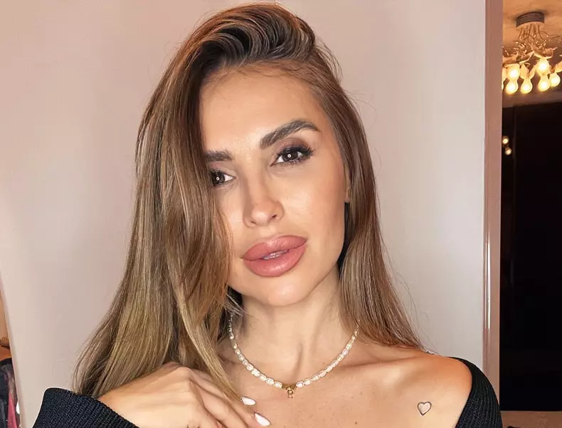 roxana blagu vedeta
