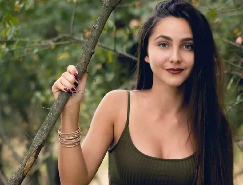 andreea_moromete_survivor_romania-7