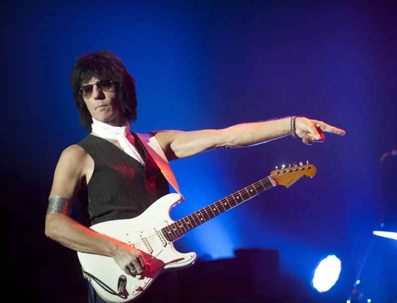 jeff_beck_a_murit_la_78_de_ani-6