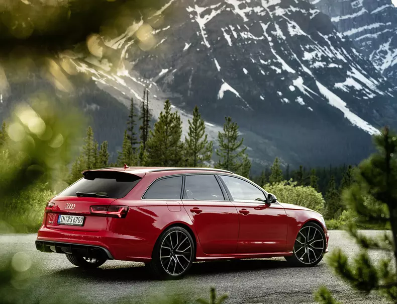 20th anniversary Audi RS 6