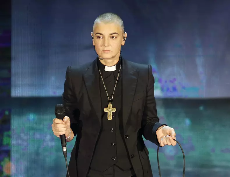 înmormântarea lui Sinead O'Connor