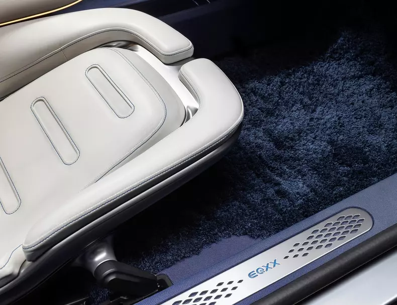 Mercedes-Benz-Vision_EQXX_Concept-2022-1600-28