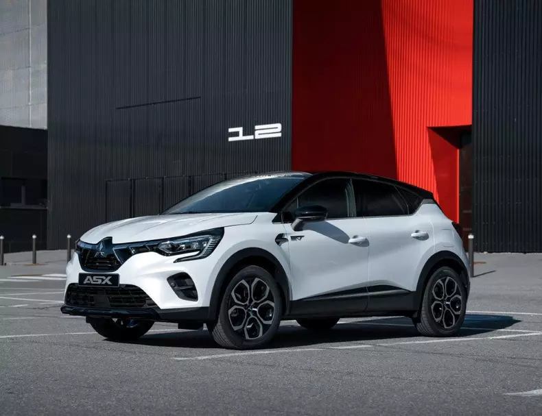 23MY_1_ASX_PHEV_Instyle