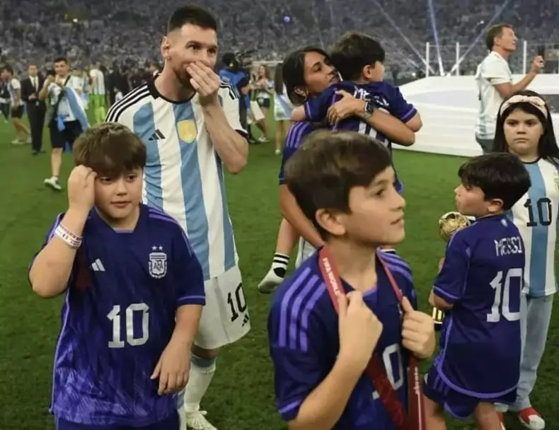 lionel-messi-are-cea-mai-apreciata-fotografie-din-istoria-instagram-4