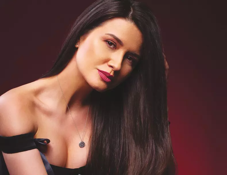 Iulia-Parlea-3