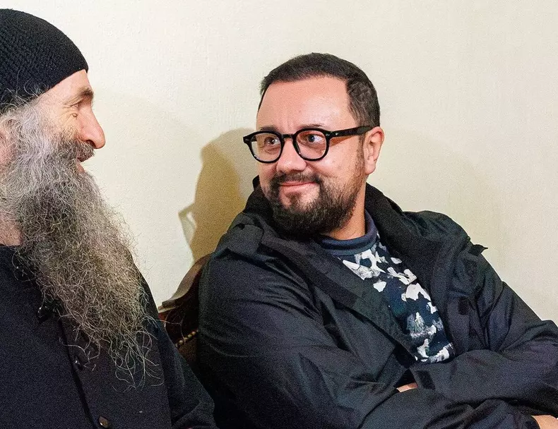 Cătălin Măruță, impresionat de întâlnirea cu Părintele Pimen (5)