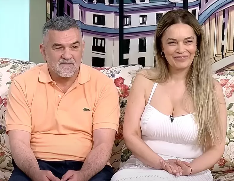 leonard doroftei si sotia monica in romania 5