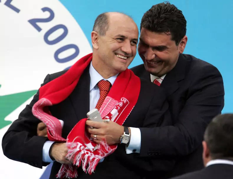 George Copos are COVID-19