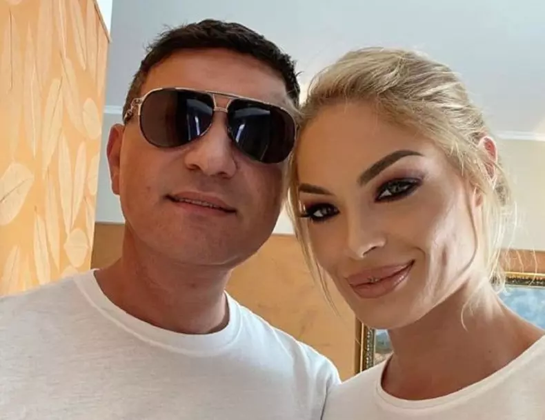 valentina-pelinel-1-3