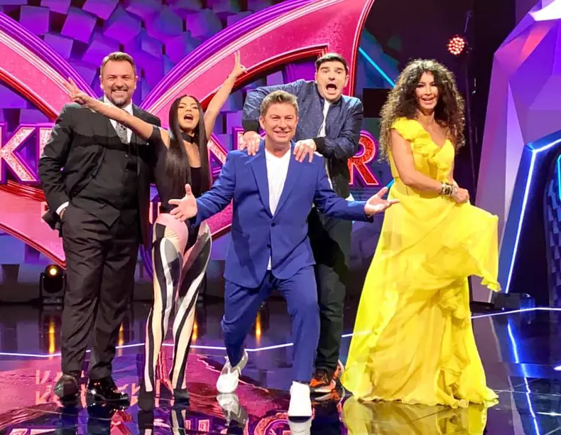 241698139_10220433848735759_1709645603901646916_n