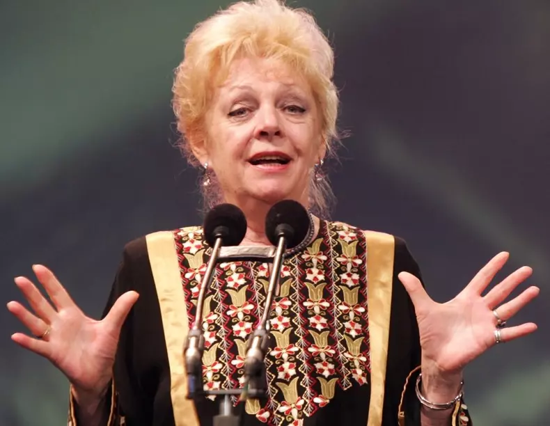 ILEANA STANA IONESCU