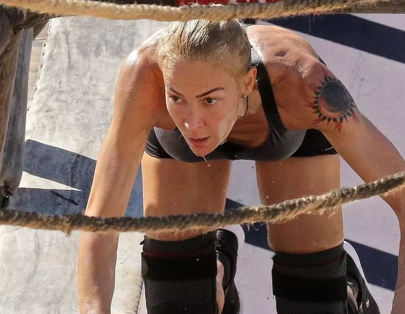 01e90b44-2e82-4175-b5ef-1ee2d928aebd