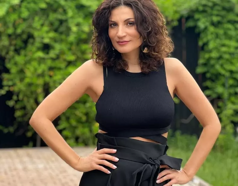Ioana Ginghina site