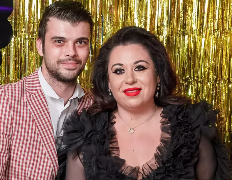 Ce-meserie-are-sotul-Oanei-Roman-1