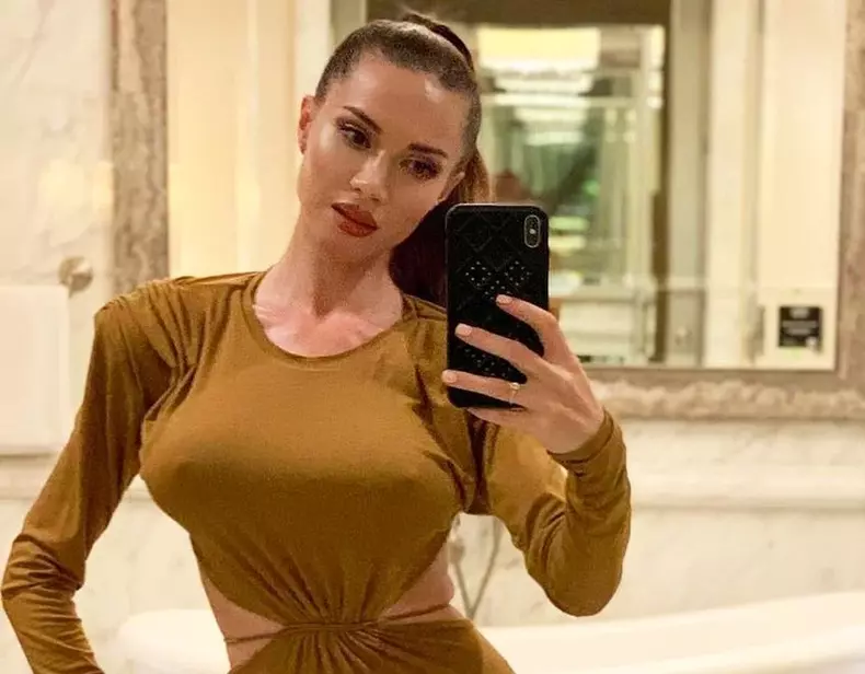 Otilia s-a despartit de iubit