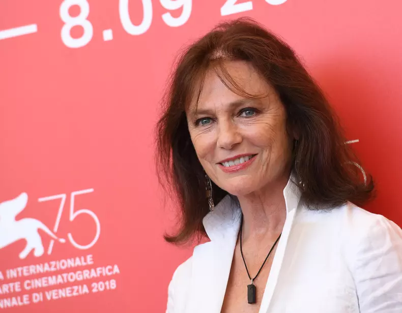 Cum arată Jacqueline Bisset la aproape 74 de ani