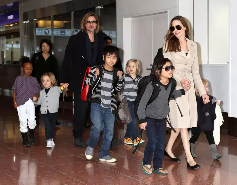 Angelina Jolie, Brad Pitt și copiii lor