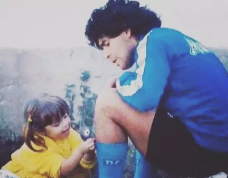 Jmhhc2g9YjAwNDk0MzM3MjRlZDlmYzI5MGM3MTE5ZDEwMTdkZDM.thumb_