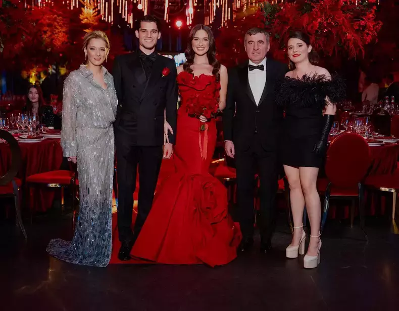 4147063559294863885348622311710743261735132n