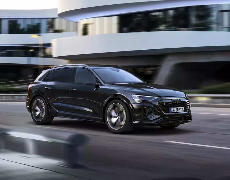 Audi SQ8 e-tron quattro