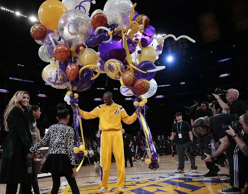 Kobe Bryant Dies In Helicopter Crash