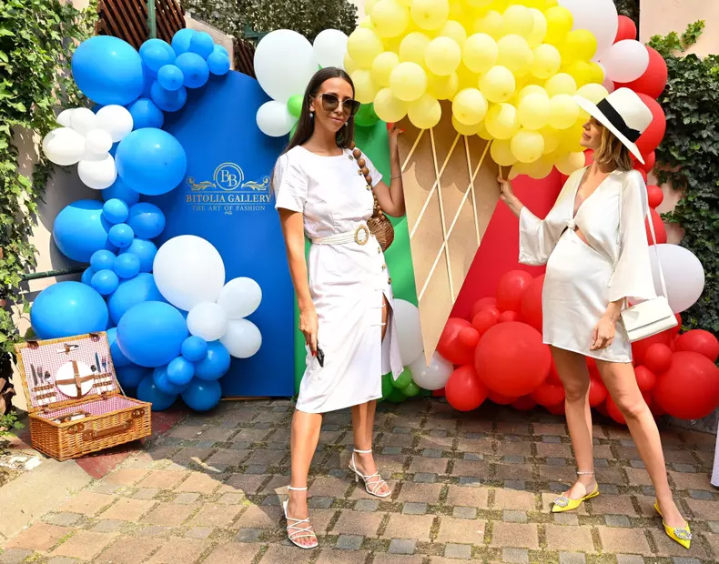 Deea Codrea si Manuela Lupascu