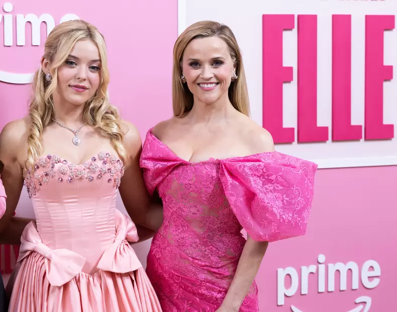 Elle" Season 1 World Premiere