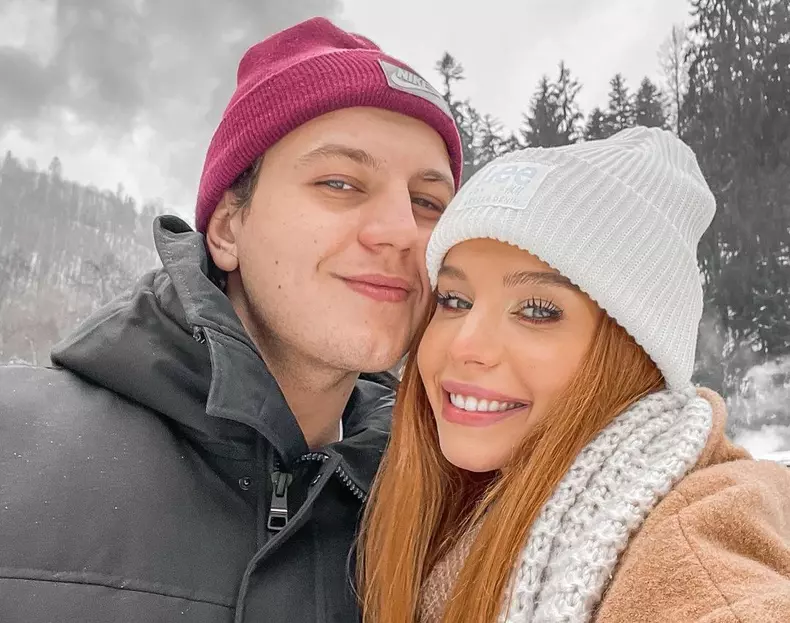 Cum a aflat soțul lui Carmen Grebenișan că este adoptat. Ce știe Alex Militaru despre părinții lui biologici