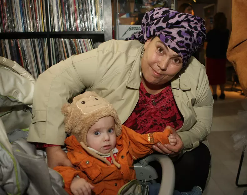 Ioana Tufaru are un băieţel