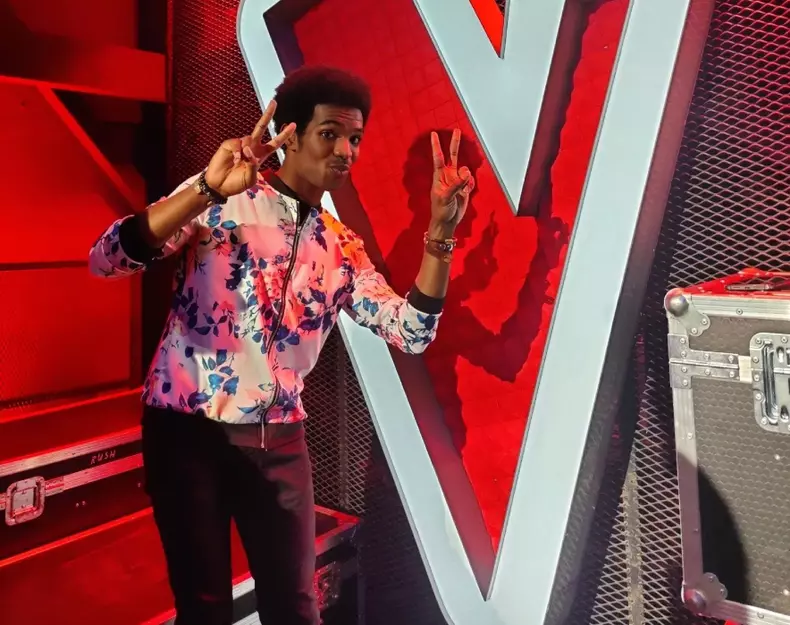 winael_finalis_de_la_vocea_romaniei-6