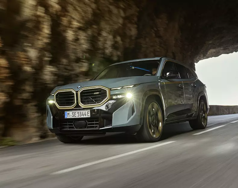 P90478668_highRes_the-first-ever-bmw-x