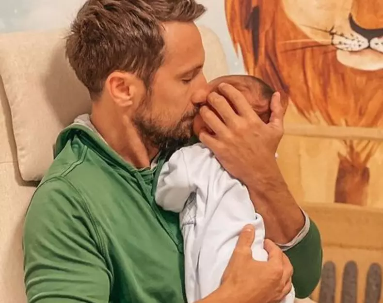 Dani-Otil-a-declarat-ca-nu-isi-mai-doreste-inca-un-copil