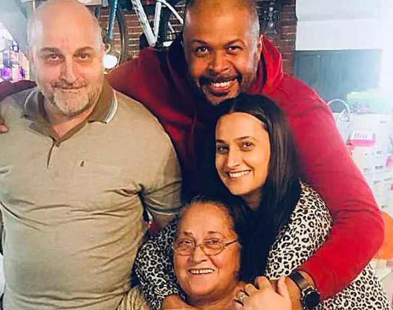 Cabral impreuna cu familia sa