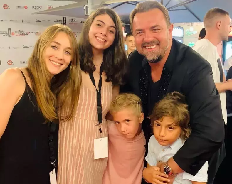 horia-brenciu-familie-2-1