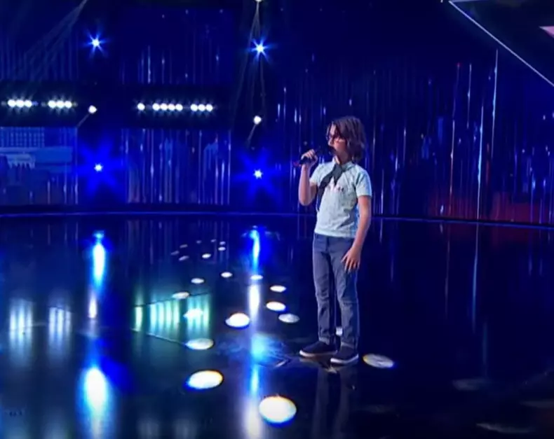 Filip Cioc de la Românii au Talent