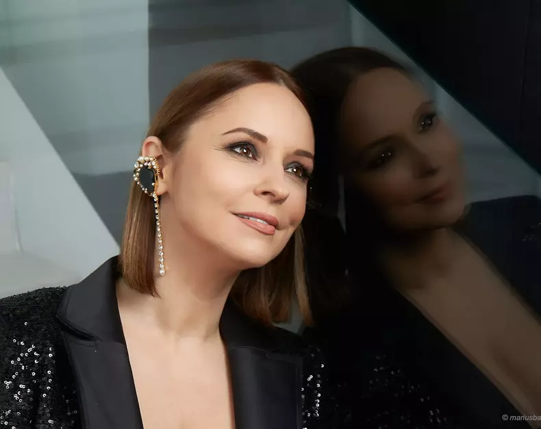 Andreea Marin prezentatoare tv