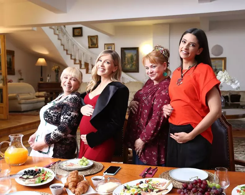 actori-serialul-adela-8