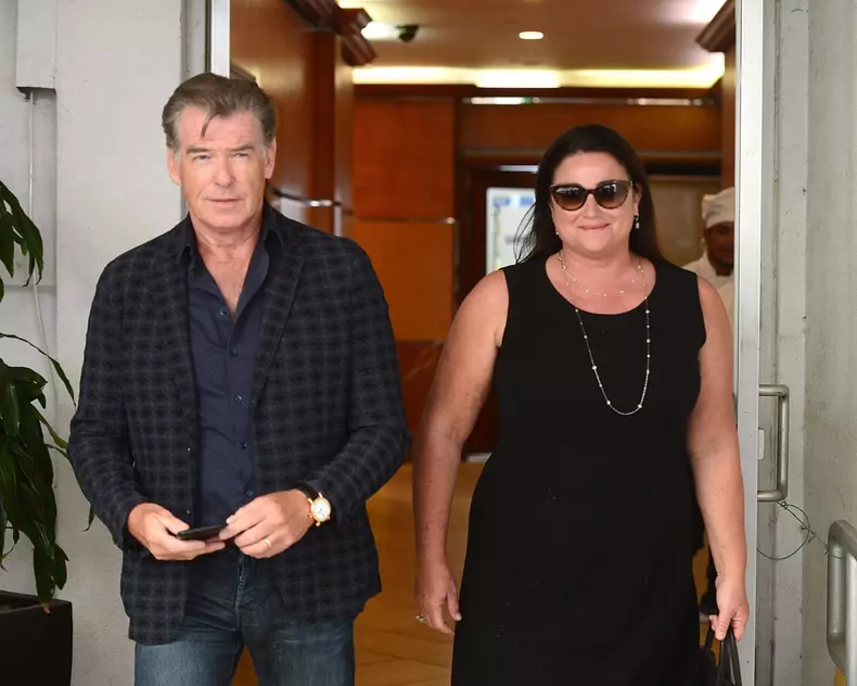 Pierce Brosnan and wife Keely Shaye Smith lunch at E Baldi in Beverly Hills