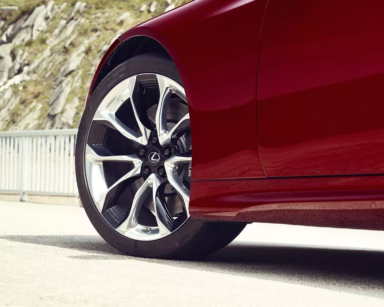 Lexus_LC500_detail_007