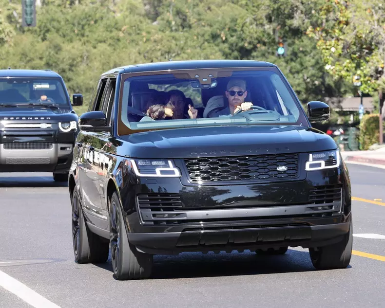 *PREMIUM-EXCLUSIVE* **WEB EMBARGO UNTIL 4:50 PM ET on June 28, 2022** Another Oprah special in the works? Harry and Meghan are spotted heading to a meeting with the talk show Queen over the weekend!