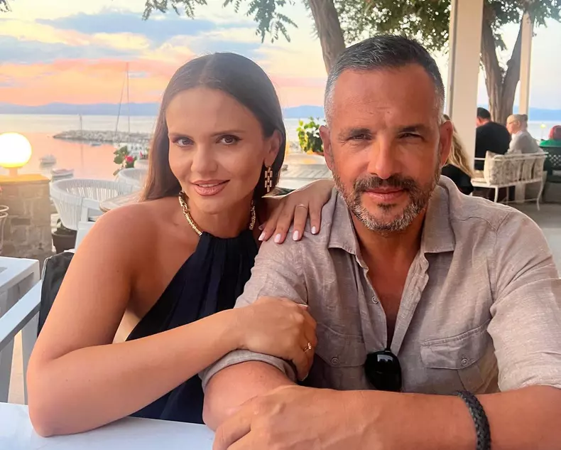 Cristina Șișcanu, pusă la zid de internauți. Soția lui Mădălin Ionescu a fost șocată de reproșurile oamenilor. „Nu suport prostia!” (10)