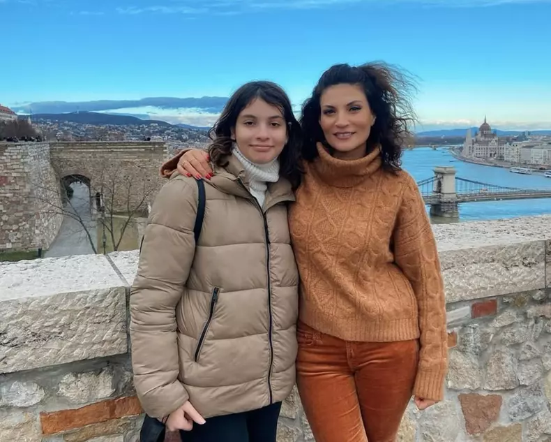 ioana-ginghina-si-ruxandra