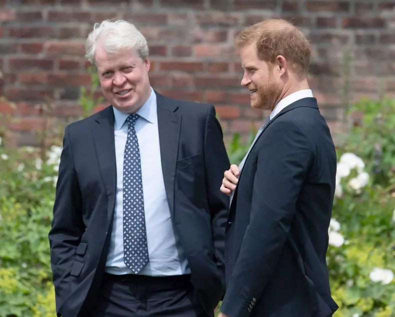 Fratele prințesei Diana îi sare în apărare prințului Harry. Mesajul dur transmis de Charles Spencer